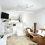 Sarpedor Boutique And 4*