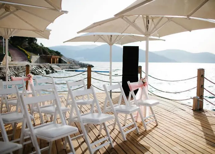 Hotell Sarpedor Boutique And 4*