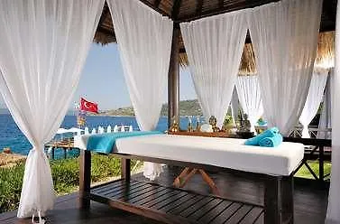 Sarpedor Boutique And מלון 4*