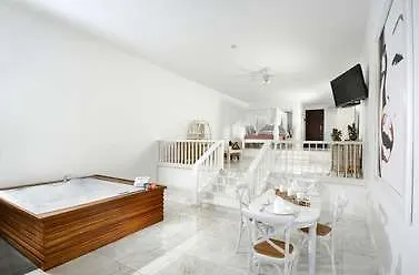Sarpedor Boutique And 4* בודרום