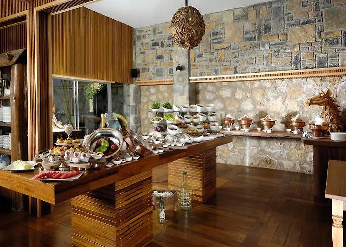 Sarpedor Boutique And Szálloda 4*